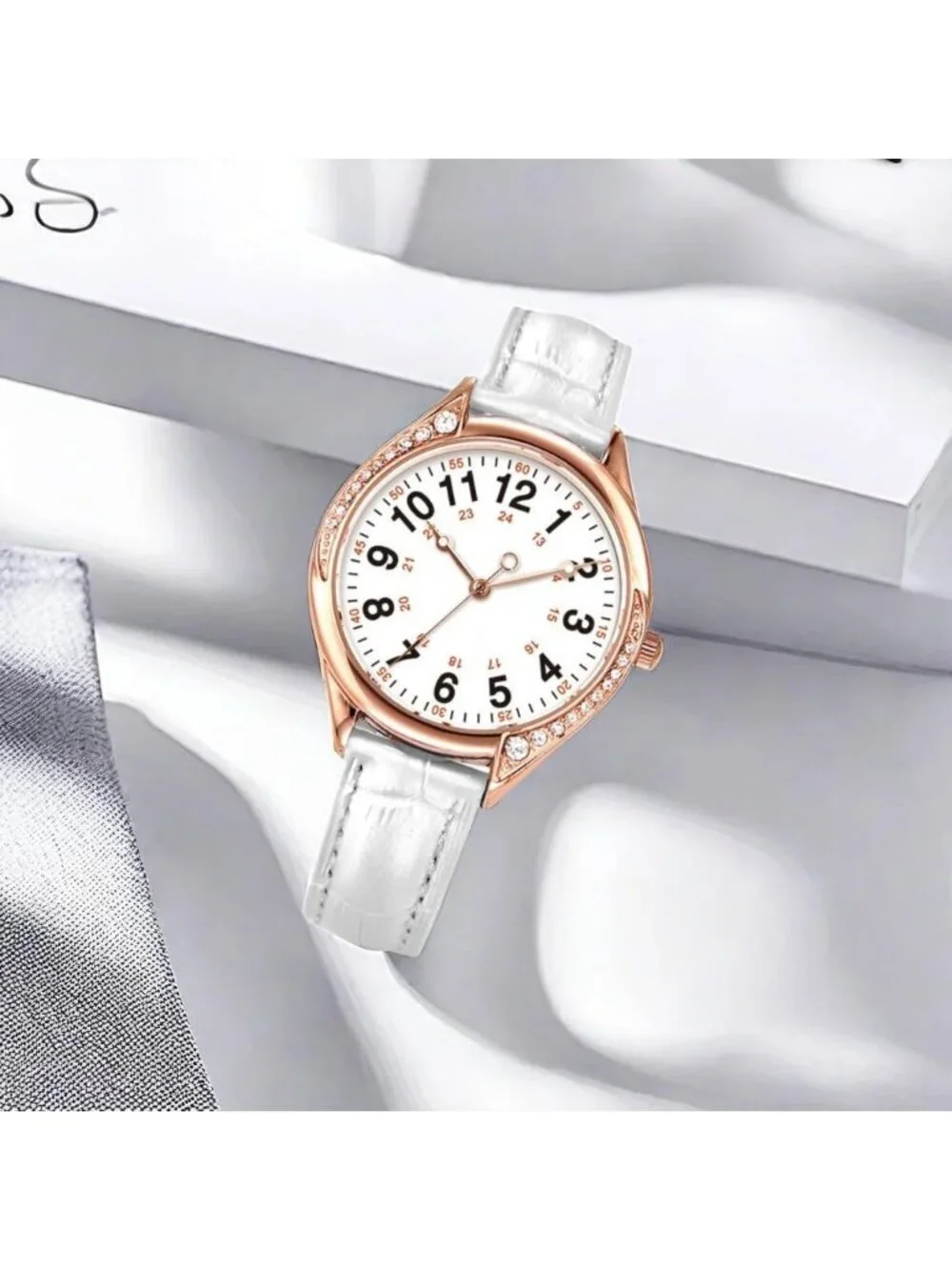 Women's White Analog Quartz Leather Band Crystal Rhinestone Bezel Wrist Watch